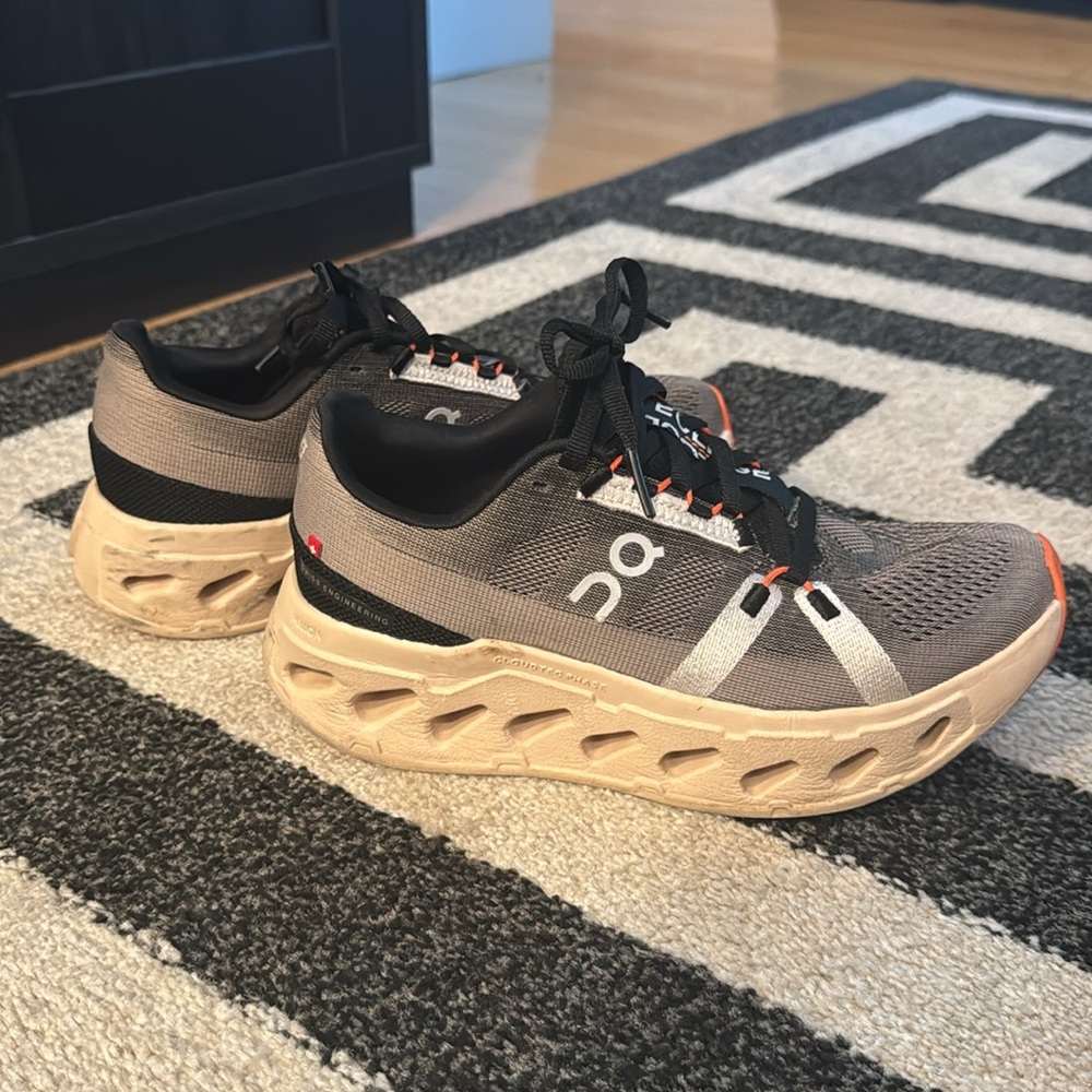 On Women’s Cloudeclipse Running Shoe